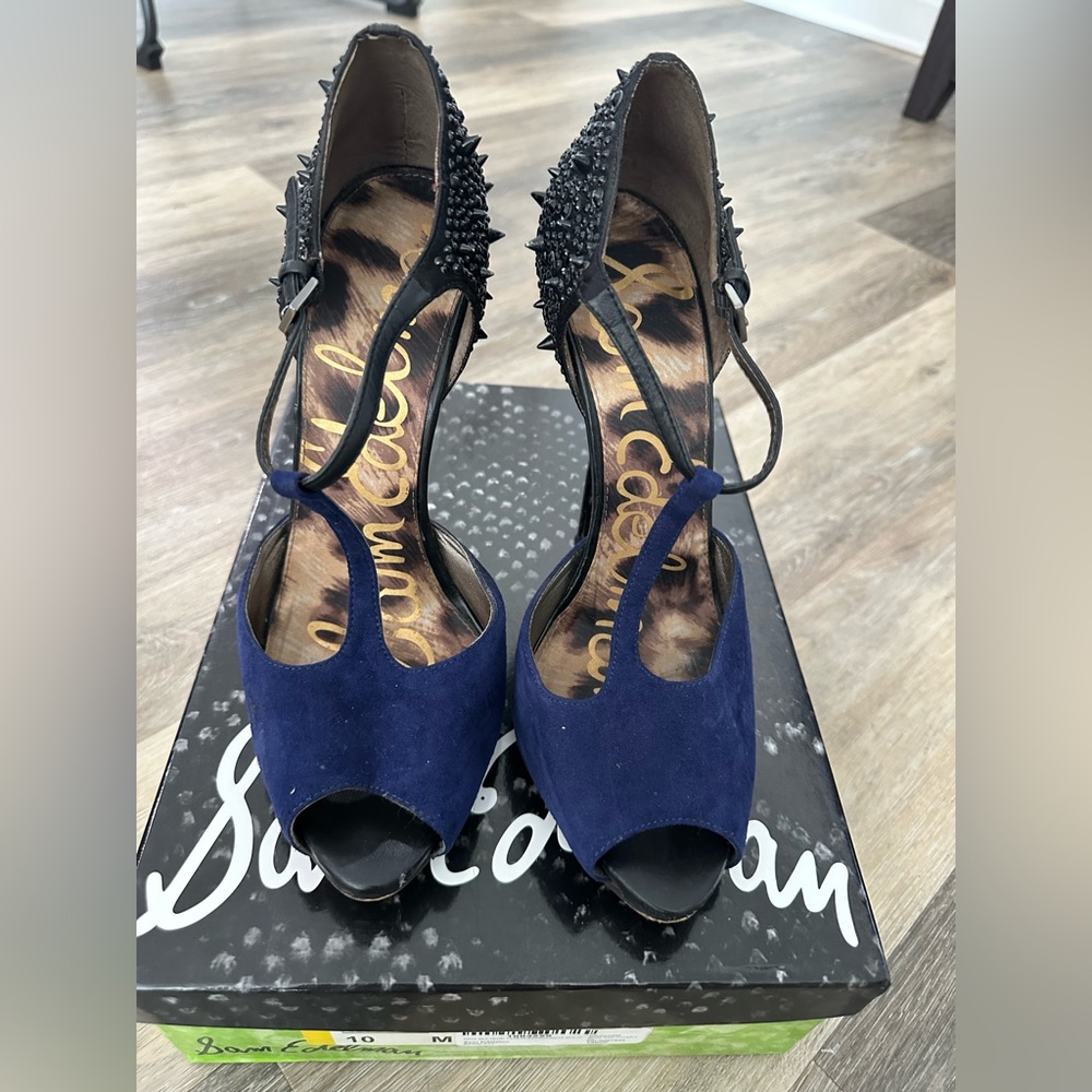 Sam Edelman black and blue heels with spike details